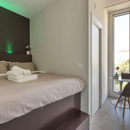 Alibi Suites Suite Museum: Gioiello Con Vista Sul Museo Archeologico Nazionale, Letto E Doccia Con Cromoterapia, Smart Tv, Wifi E A/C Руво-ди-Пулья Экстерьер фото